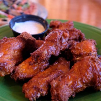 Dare Devil's Pizzeria, Buffalo Style Wings